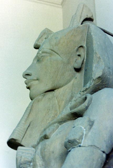 Considered one of the greatest works of Scandinavian literature, Waltari evokes ancient Egypt with amazing sensory detail