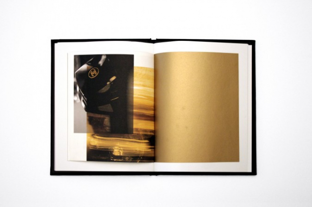Chic is a narrative and it is completely about an impeccable surface.