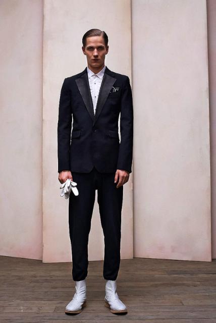 The beautiful proportions of ACNE's tailoring was taken into everyday wear. Image via style.com