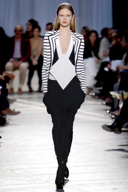 Antonella: Girl 1 at Givenchy: the defining make or break show in Paris