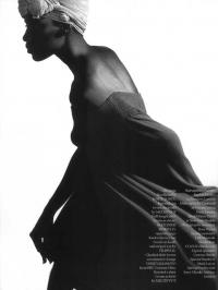 Kinee Ph. Josh Olins : Another Magazine Winter 07